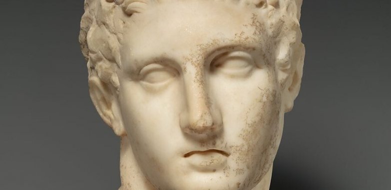 Investigators Seize 27 Antiquities From the Met, Citing Looting