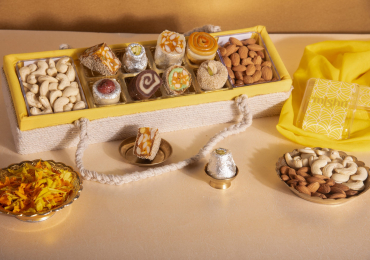 Buy Assorted Sweets Gift Box Online | Mishri Sweets