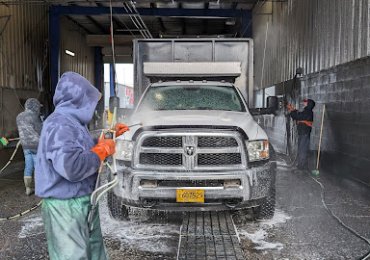 Marshal Truck Wash | Truck Wash in Aurora