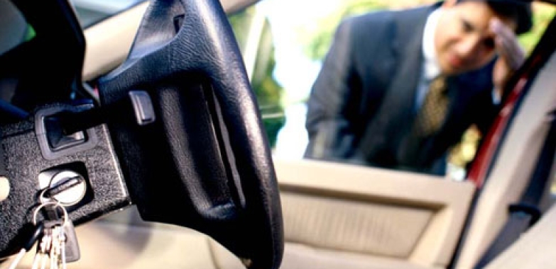 24/7 hour keys locked in car North Miami