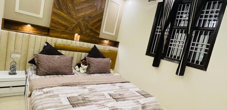 Spacious 4 bhk flats in uttam nagar A Perfect Blend of Comfort and Convenience