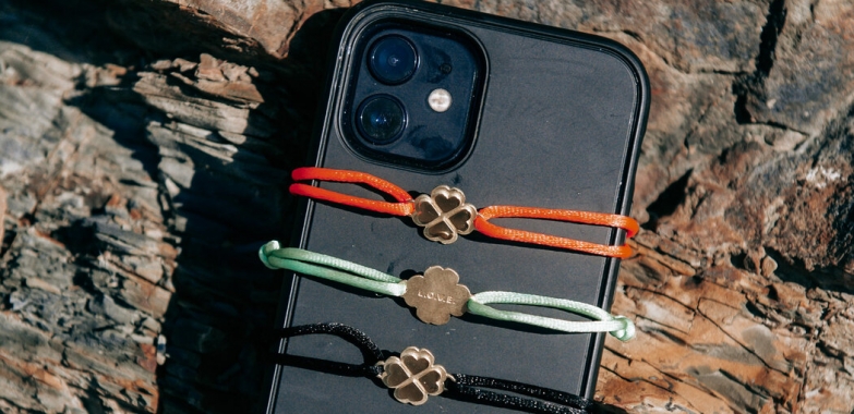 Recycled Metals From Electronic Waste Used to Make Jewelry