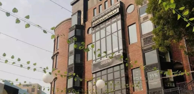 32nd Avenue Milestone provides high street retail shops @50 lakhs| +91-9090904447