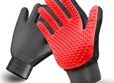 Pet Grooming Glove – Gentle De Shedding Brush Glove – Enhanced Five Finger Design – Efficient Pet Hair Remover – Perfect for Dog & Cat with Long & Short Fur.