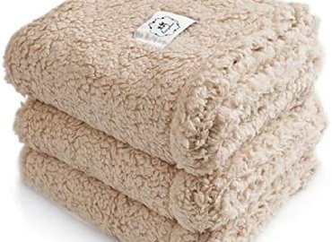 1 Pack 3 Calming Blankets Fluffy Premium Fleece Pet Blanket Soft Sherpa Throw for Dog Puppy, Cute Cat Puppy, Cat Beige Large (41×31”)