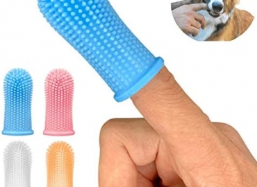 Jasper 360º Dog Fingerbrush Toothbrush Kit (4-Pack) Ergonomic Design, Full Surround Bristles for Easy Teeth Cleaning, Dental Care for Puppies, Cats and Small Pets, Multi-Colored…