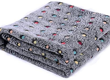PAWZ Road Pet Dog Blanket Fleece Fabric Soft and Cute 4 Colors 4 Sizes
