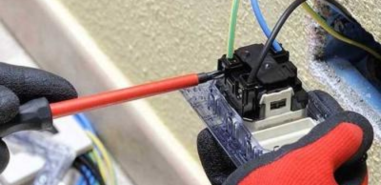Electrical Power Point Installation (Melbourne, VIC, Australia, Other Countries)