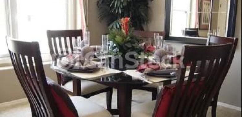 Buy Best Dining Table in Siliguri at Low Price – Sonai Store (Eastern By Pass, Siliguri , India, Other Countries)