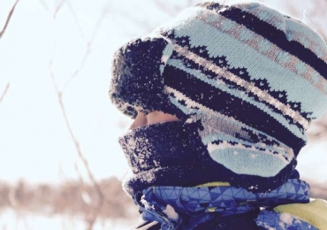 For school college students, pores and skin most cancers danger stays excessive in winter months