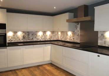Hire Kitchen Companies in Ashford for Kitchen Makeovers.