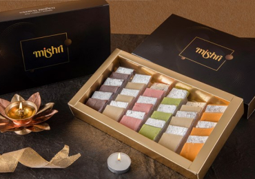 Buy Diwali Corporate Sweet Gift Hampers Online | Mishri Sweets