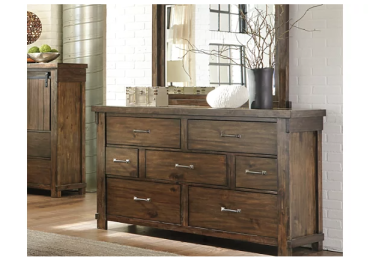 Lakeleigh 7 Drawer Dresser and Mirror