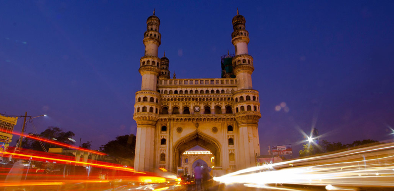 Book your Houston to Hyderabad flights|Travelolog.com
