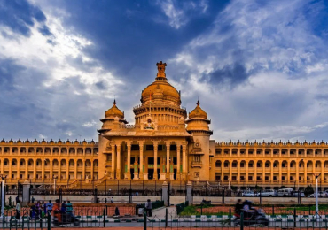 Flight from IAD to Bangalore lowest range | travelolog.com