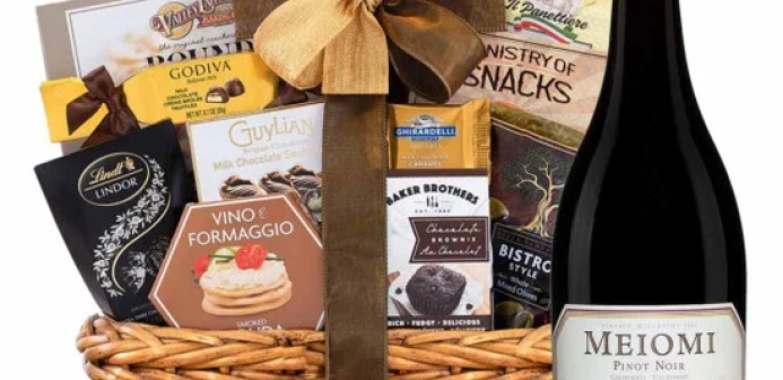 Wine Gift Basket Delivery Pennsylvania – At Best Price