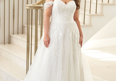 Wedding Dress Plus Size