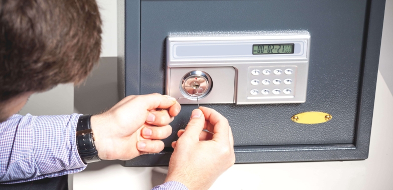 Safe Technician Melbourne – Safe Crackers Australia