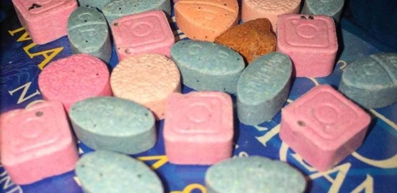 Buy quality xanax , percocet , LSD , MDMA pills , XTC party pills ,oxycodone