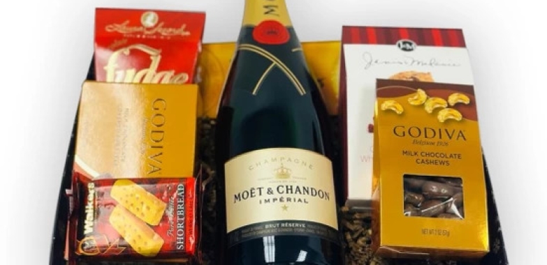 Order Online and Enjoy Wine Gift Delivery in New York