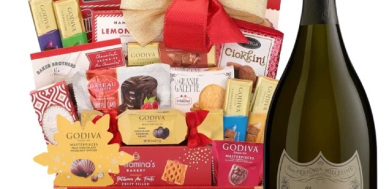 Order Online and Enjoy Every Moment with Luxury Champagne