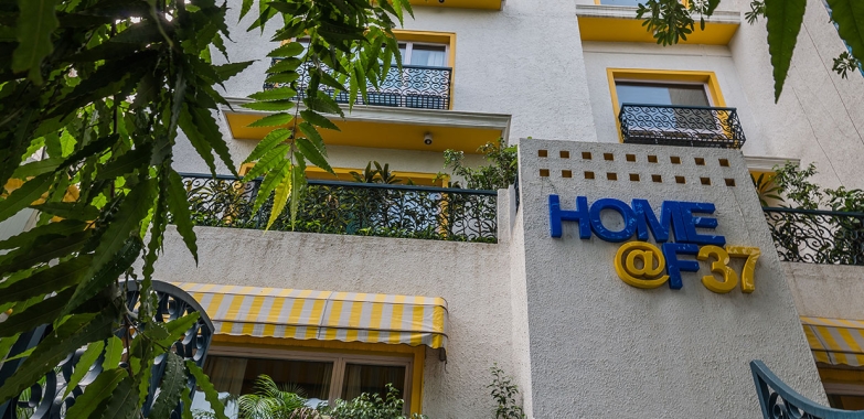 Convenient Hotels Near Apollo Hospital New Delhi – Home F37