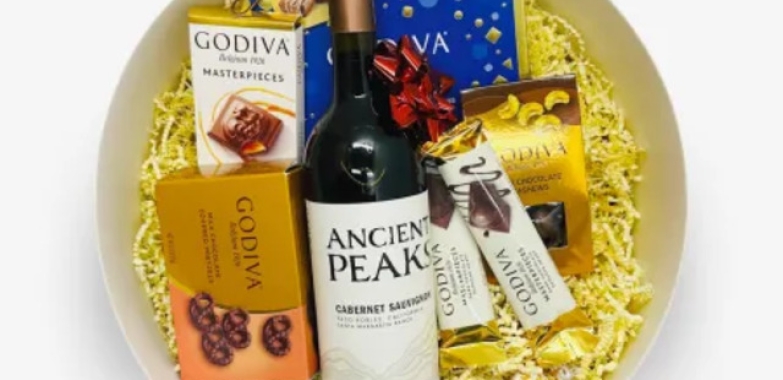 Order Elegant Red Wine Gift Boxes for Every Special Occasion in Washington DC