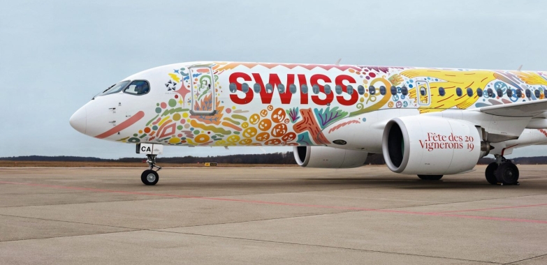Come posso comunicare con l’operatore Swiss Air?